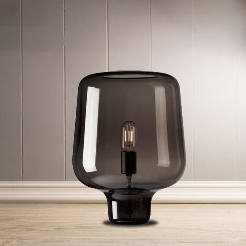 Lampe minimaliste design en verre noir